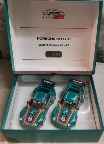 RevoSlot RS0138 1/32 Slotcar Porsche 911 GT2 Vaillant Twin Pack Limited Edition